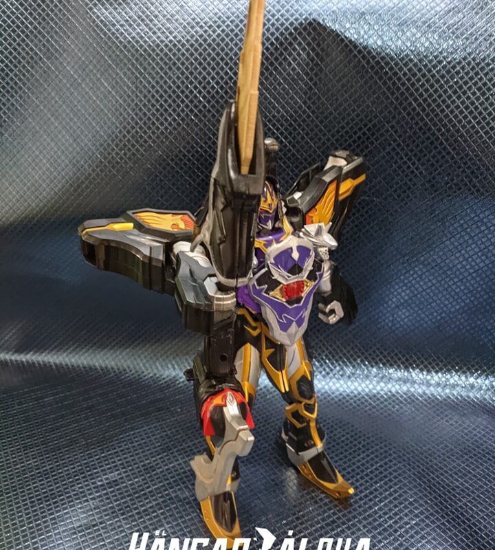 Lanza / Lance DX Majin Combination Wolkaiser - Mahou Sentai Magiranger. / Wolf Evil Morpher - Power Rangers Mystic Force