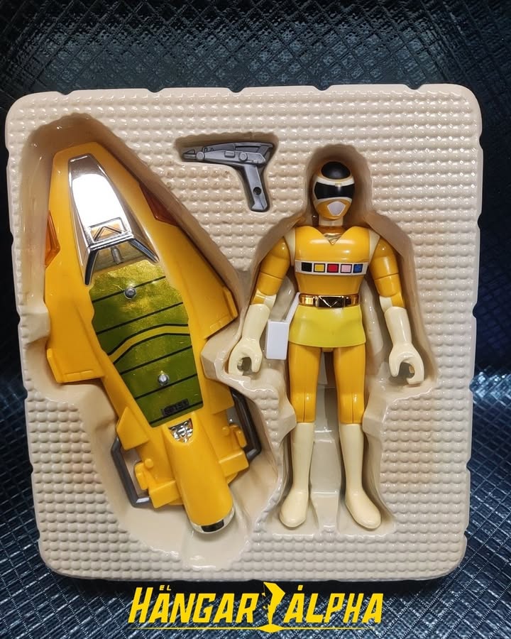 The Cyber Slider - Yellow / Denji Sentai Mega Ranger. - Image 3